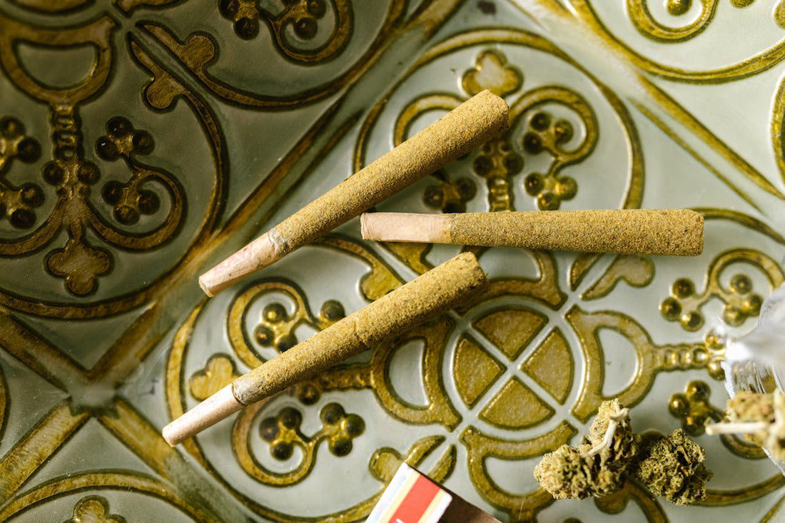 How to Roll a Joint: Tools, Tips, and Step-by-Step Guide